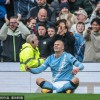 多纳鲁马庆祝曼城2-0战胜那不勒斯：欧洲之夜的背后故事与战术解析